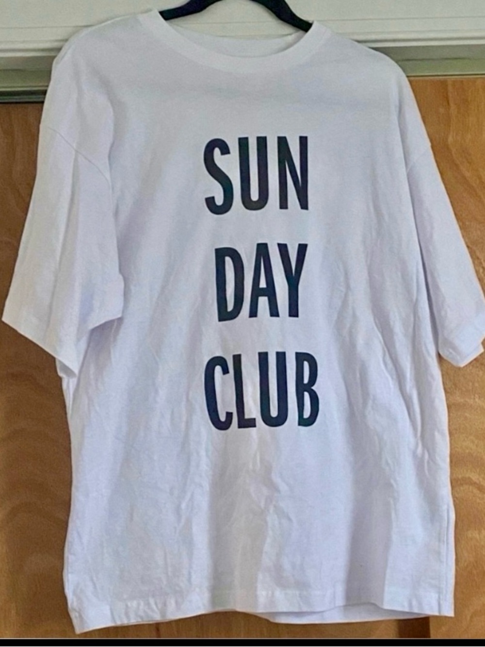 H&M Sunday Club Graphic Tee Oversized White Cotton T Shirt Relaxed Small